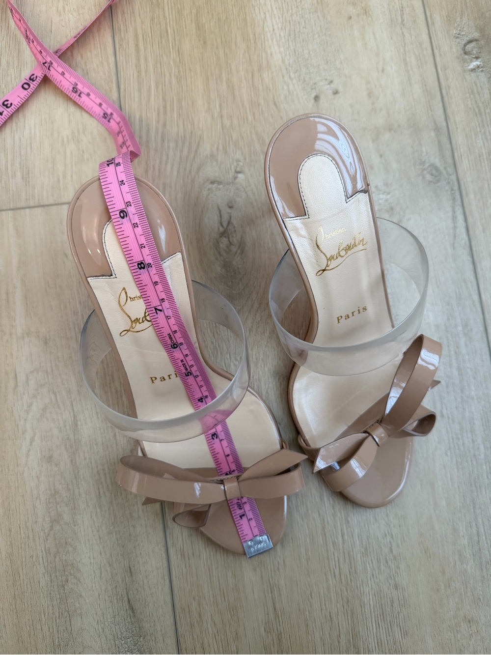 Christian Louboutin Just Nodo Nude Bow Sandals 85 - Picture 8 of 11